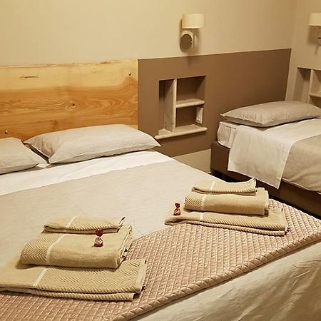 B&B Via Veneto クロトーネ エクステリア 写真