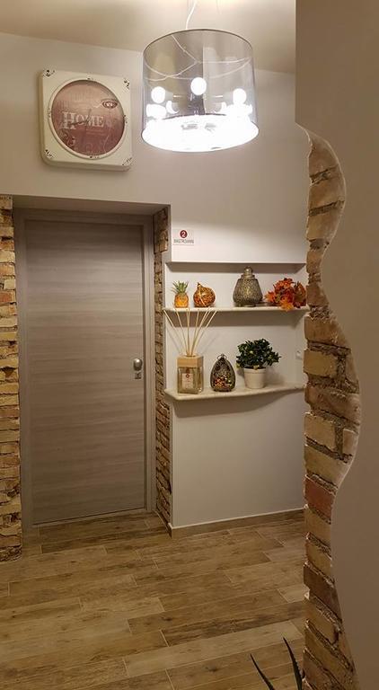 B&B Via Veneto クロトーネ エクステリア 写真