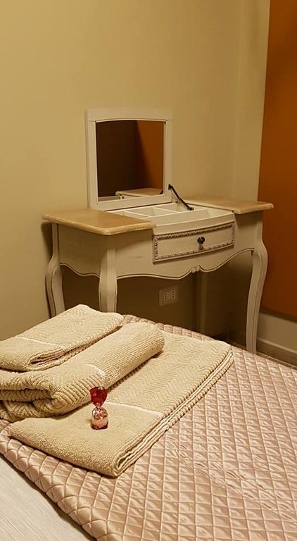 B&B Via Veneto クロトーネ エクステリア 写真
